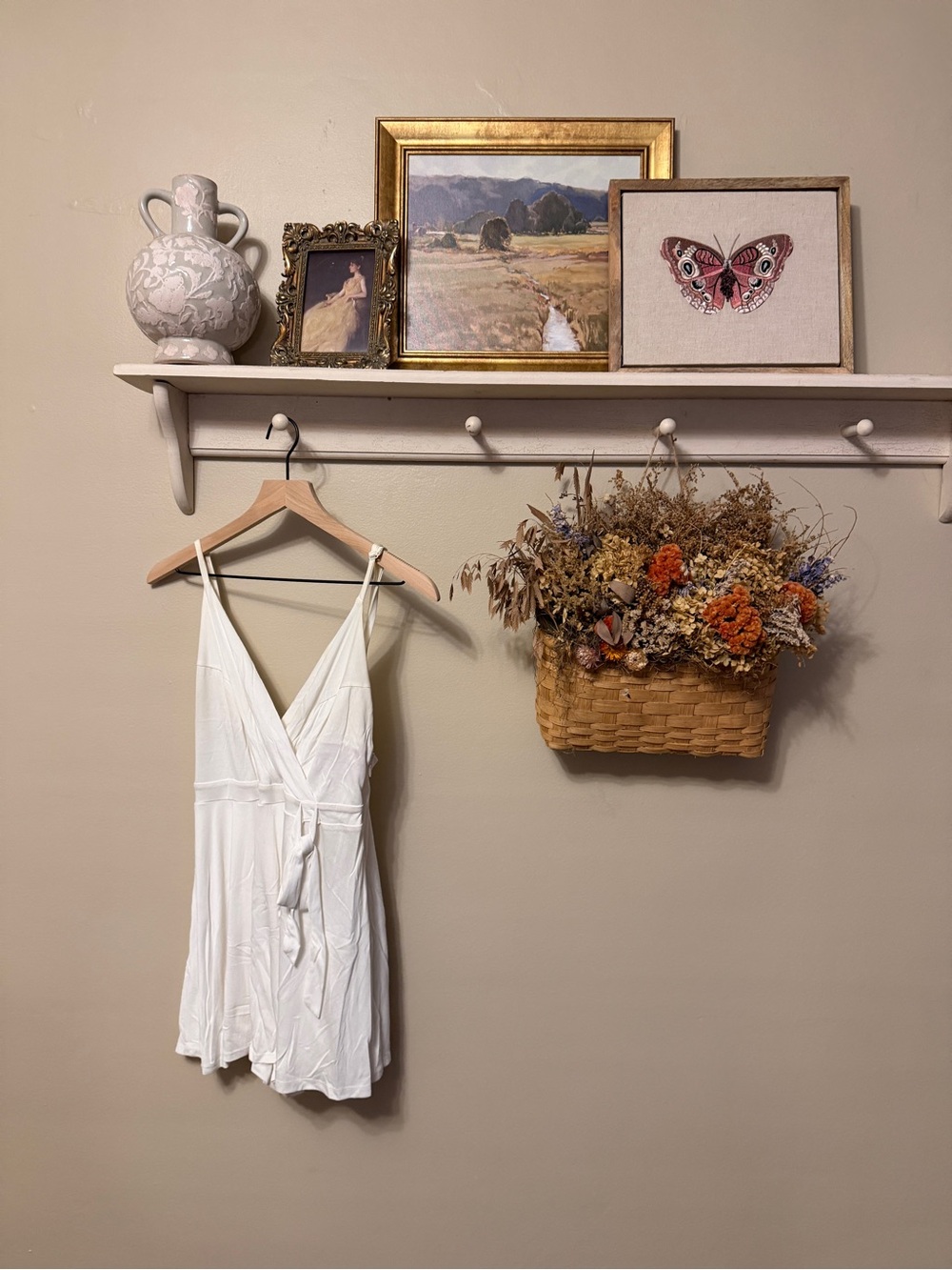 Kimchi Blue White V-Neck Romper